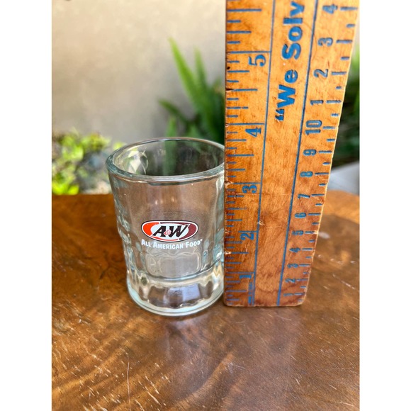 Vintage AW shot glass - Picture 3 of 4